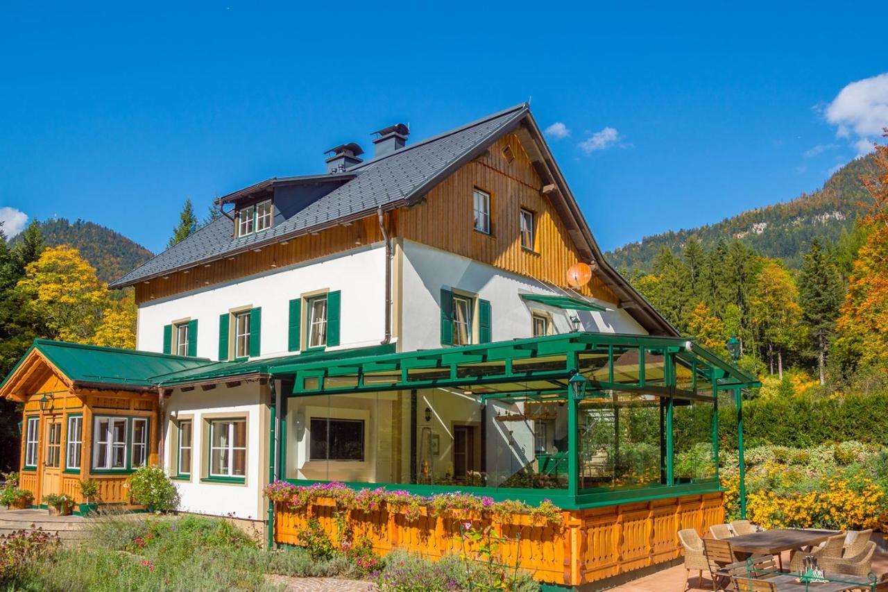 Waldruhe - Bett, Fruehstueck & Ein Laecheln Bed & Breakfast Bad Aussee Exterior photo