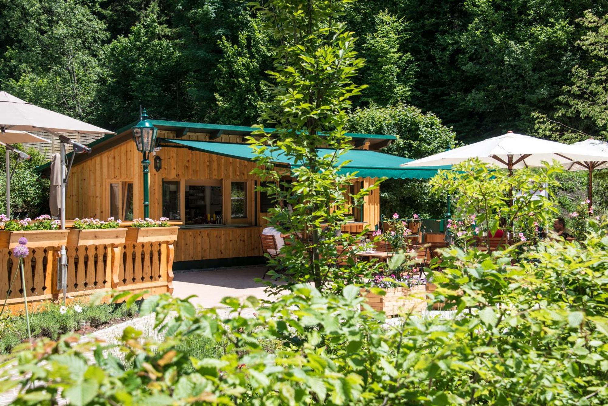 Waldruhe - Bett, Fruehstueck & Ein Laecheln Bed & Breakfast Bad Aussee Exterior photo