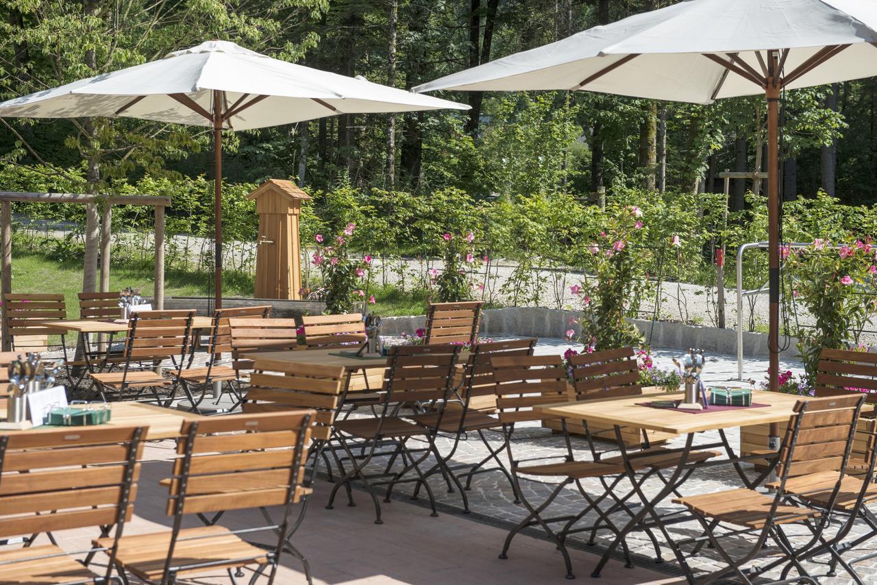 Waldruhe - Bett, Fruehstueck & Ein Laecheln Bed & Breakfast Bad Aussee Exterior photo