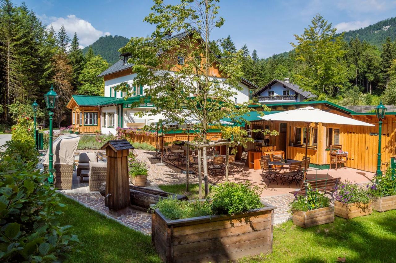 Waldruhe - Bett, Fruehstueck & Ein Laecheln Bed & Breakfast Bad Aussee Exterior photo